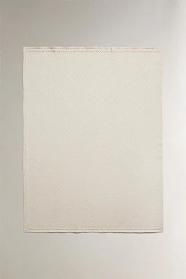 CHILDREN'S DIAMOND BLANKET
