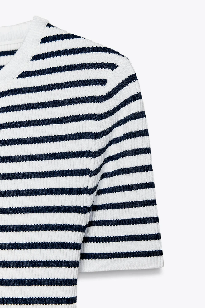 SHORT SLEEVE STRIPED KNIT TOP