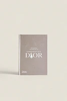 LIVRE THE WORLD ACCORDING TO CHRISTIAN DIOR