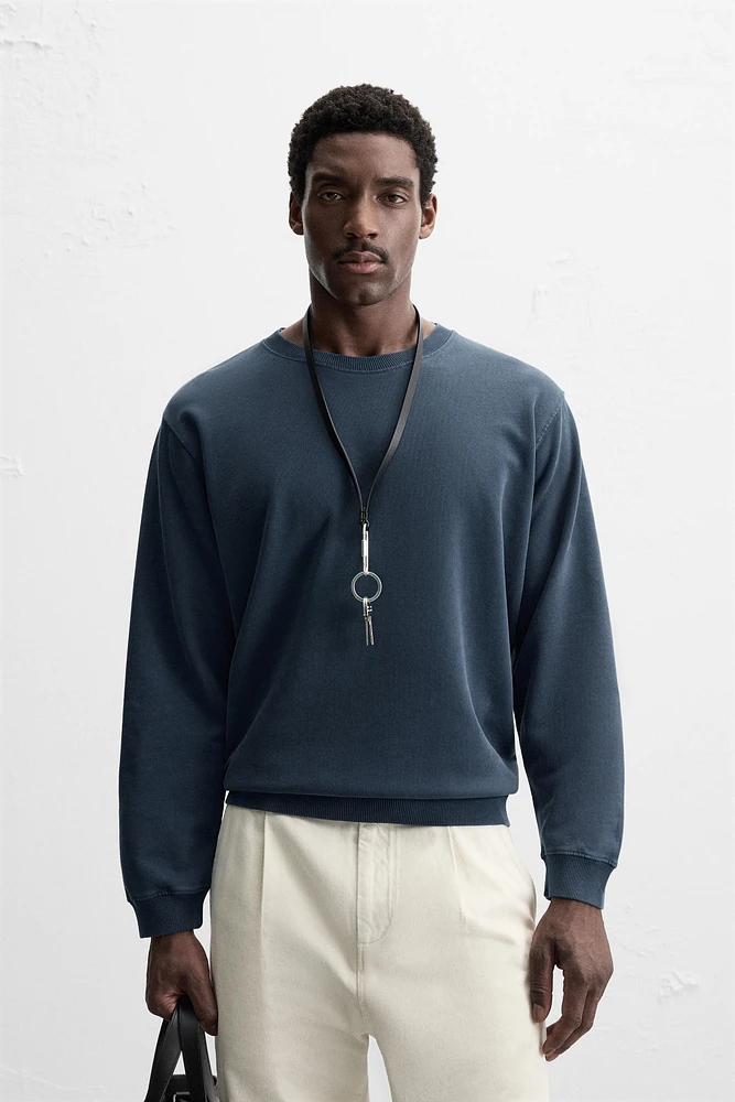 SWEAT DÉLAVÉ DOUX