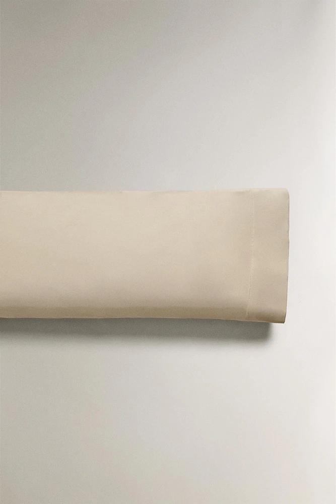 TAIE D’OREILLER SATIN ÉPAIS (300 FILS)