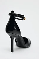 CHAUSSURES À TALONS EFFET VERNI