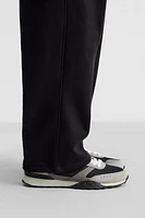 RETRO STYLE LEATHER SNEAKERS