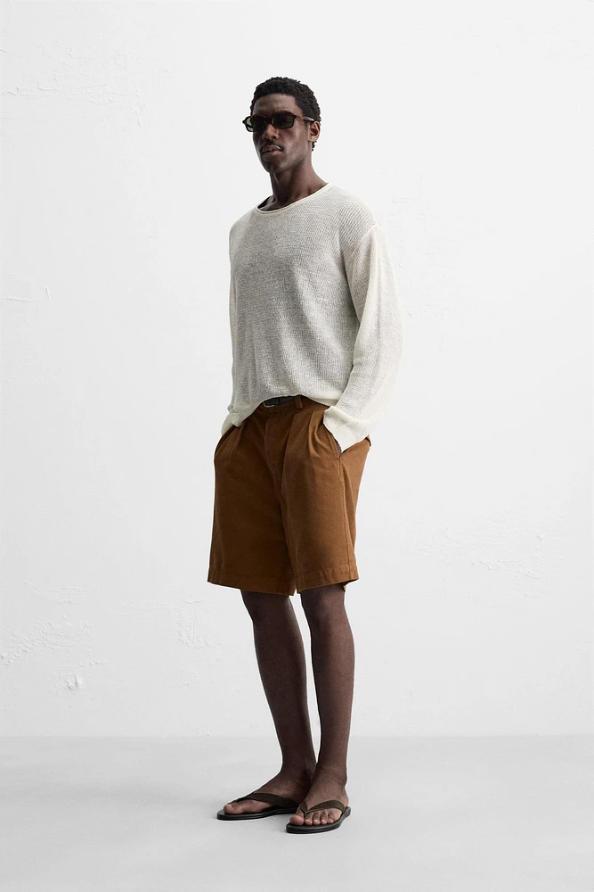 RELAXED FIT PLEATED BERMUDA SHORTS