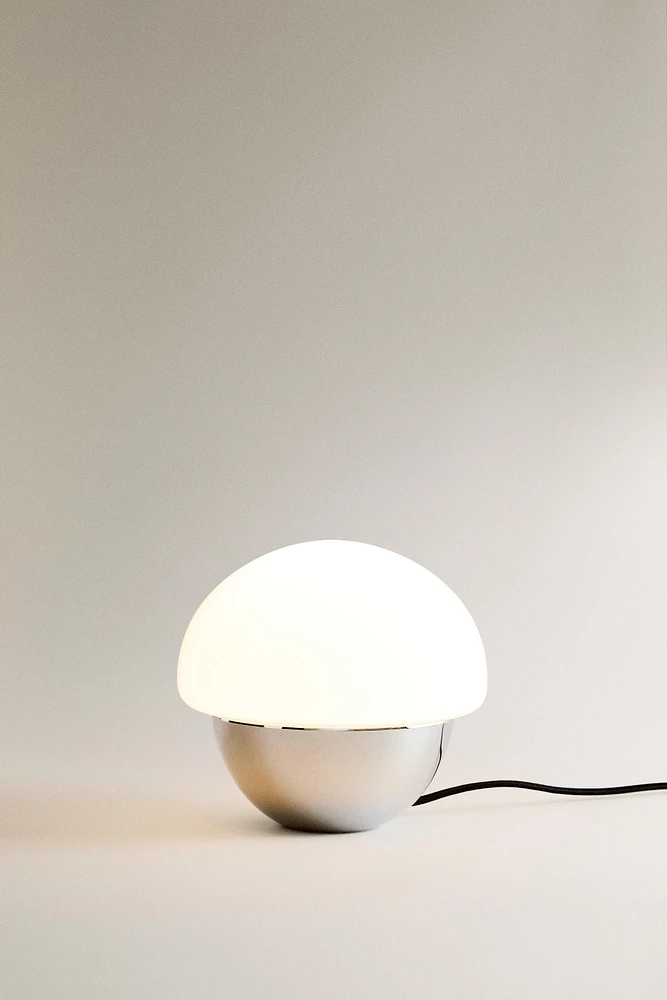 OVAL TABLE LAMP