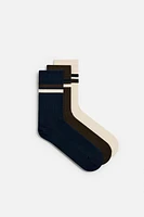 3-PACK OF TEXTURED SOCKS