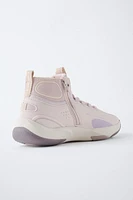 SPORTY HIGH-TOP SNEAKERS