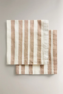 SET OF STRIPED LINEN NAPKINS