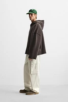 BOXY FIT HOODED SWEATSHIRT