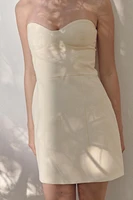 ROBE COURTE BUSTIER