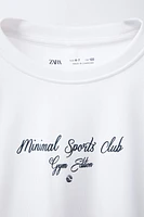 T-SHIRT AVEC INSCRIPTION EN MODAL