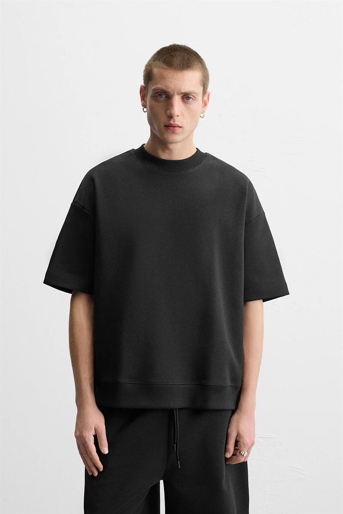 TECHNICAL TEXTURED SWEATSHIRT