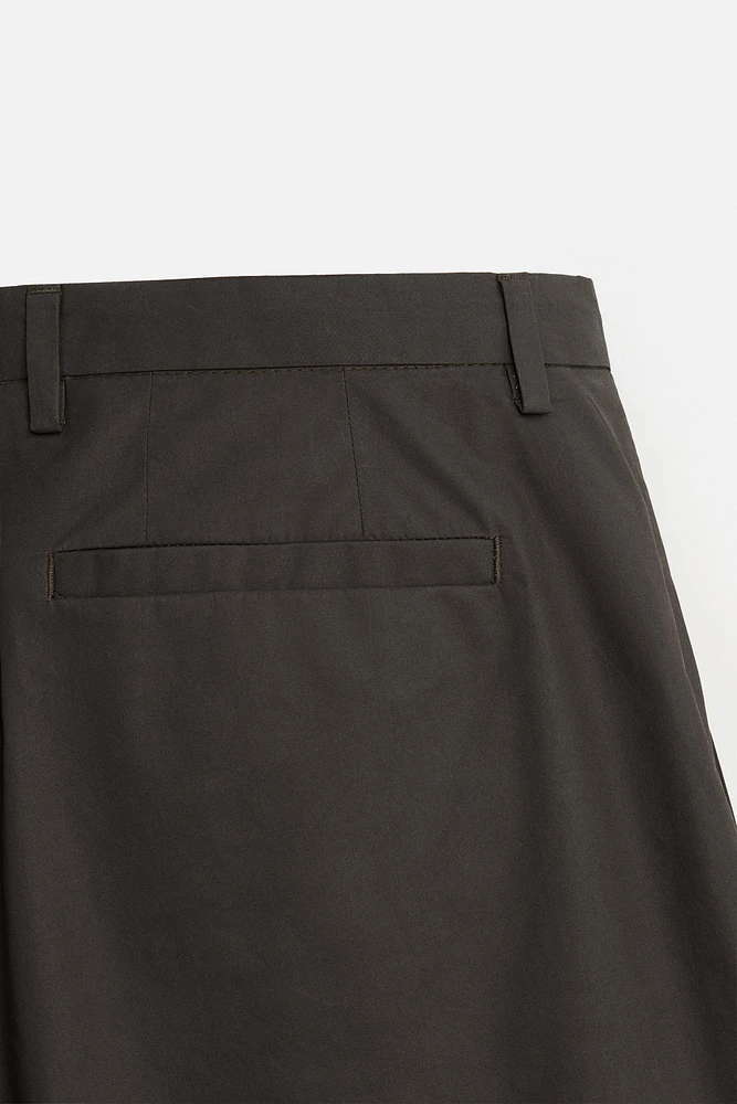 PANTALON DE COSTUME EFFET CIRÉ