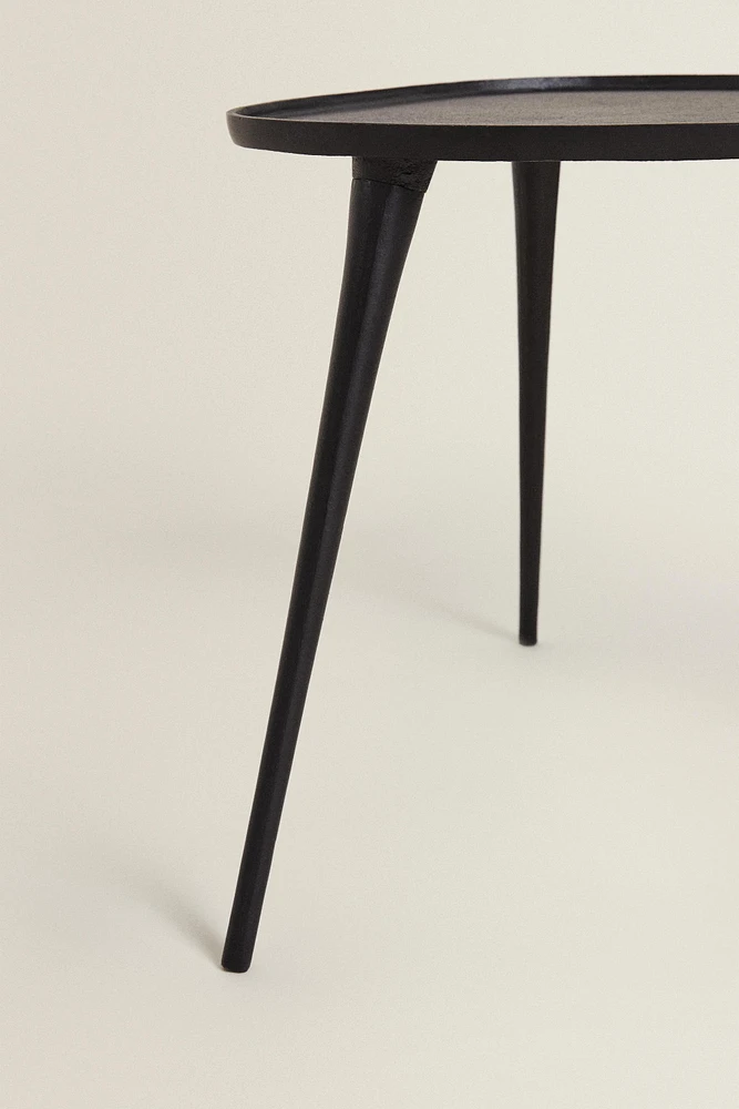 METAL SIDE TABLE