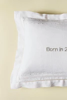 HOUSSE DE COUSSIN ENFANT « BORN IN 2025 »