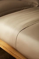 THICK SATEEN FLAT SHEET (300 THREAD COUNT)