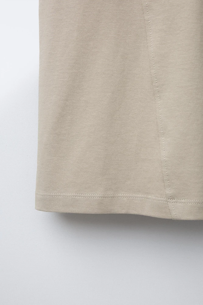 T-SHIRT JOGGING ÉTIQUETTE