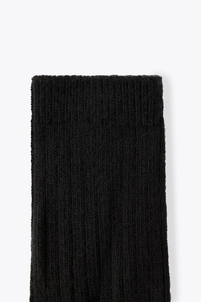 RIBBED SOCKS