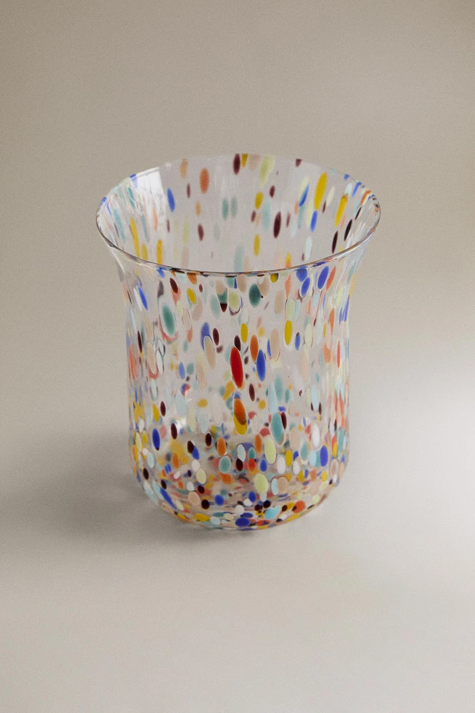 BLOWN GLASS TUMBLER WITH SPECKLED DESIGN