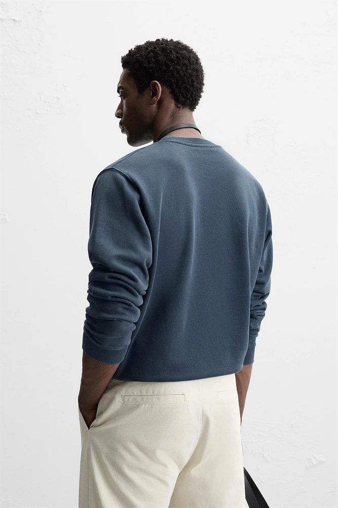 SWEAT DÉLAVÉ DOUX