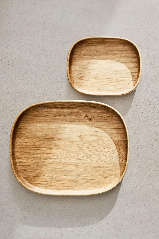 TRAY 02
