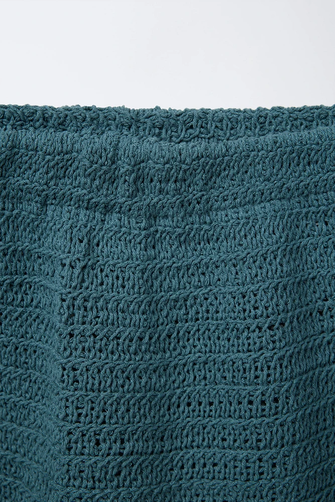 JUPE EN MAILLE DE CROCHET À FLEURS