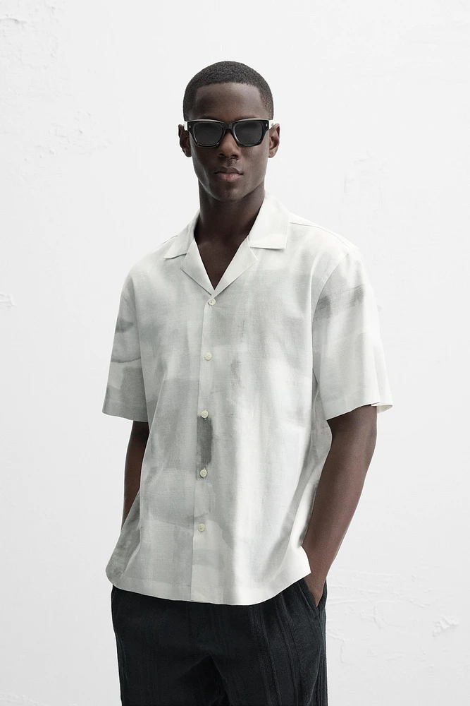 CHEMISE À IMPRIMÉ ABSTRAIT