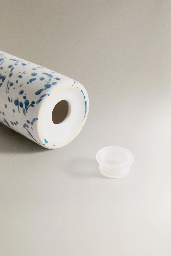 SPECKLED STONEWARE SALT AND PEPPER SHAKER SET