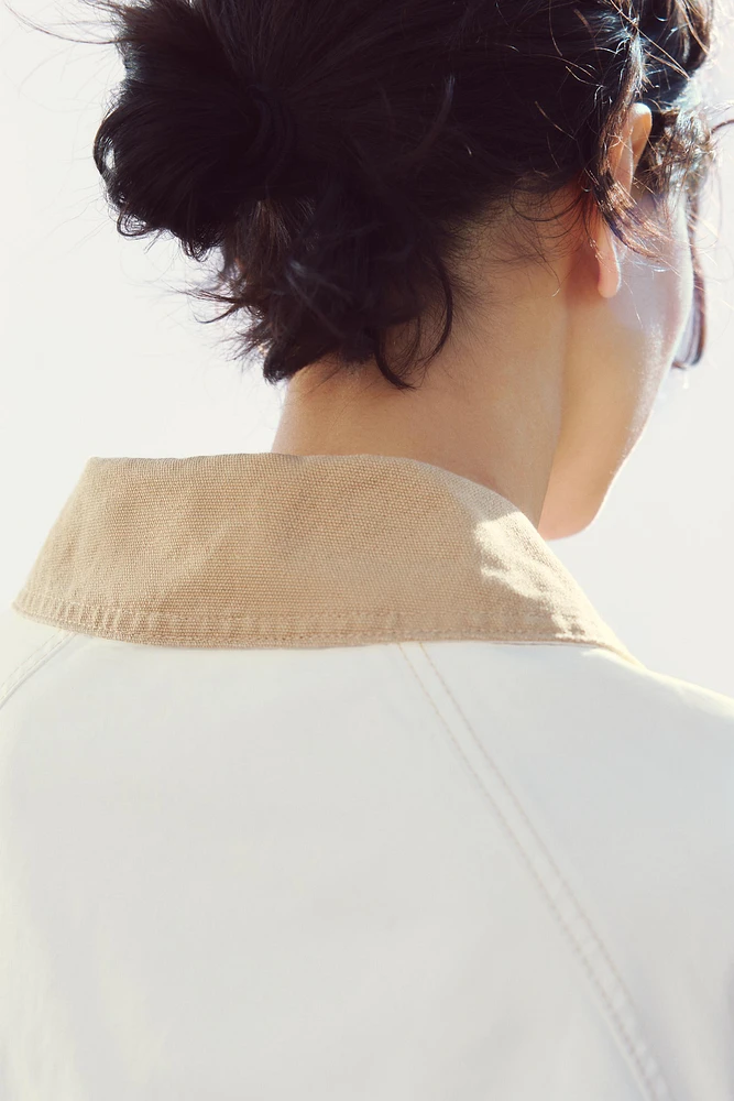 CONTRAST COLLAR WAXED JACKET