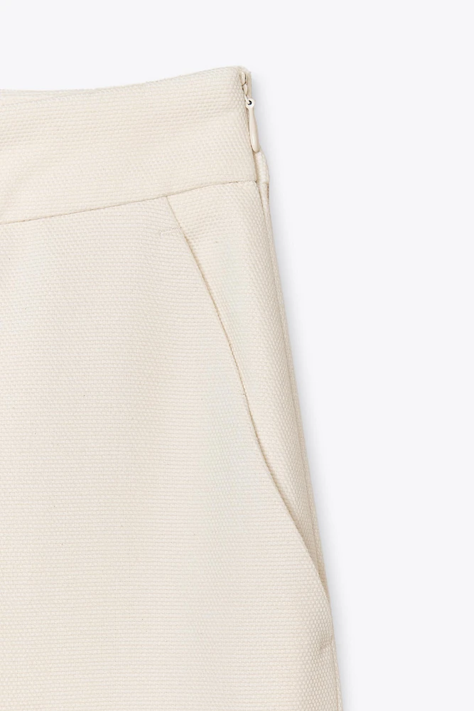 PANTALON TAILLE HAUTE NERVURÉ