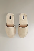 TERRY SLIDERS WITH PIPING