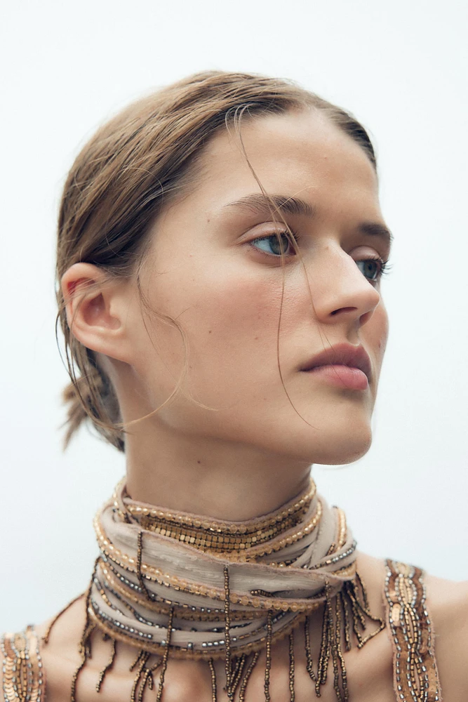 BEADED LIGHTWEIGHT SCARF