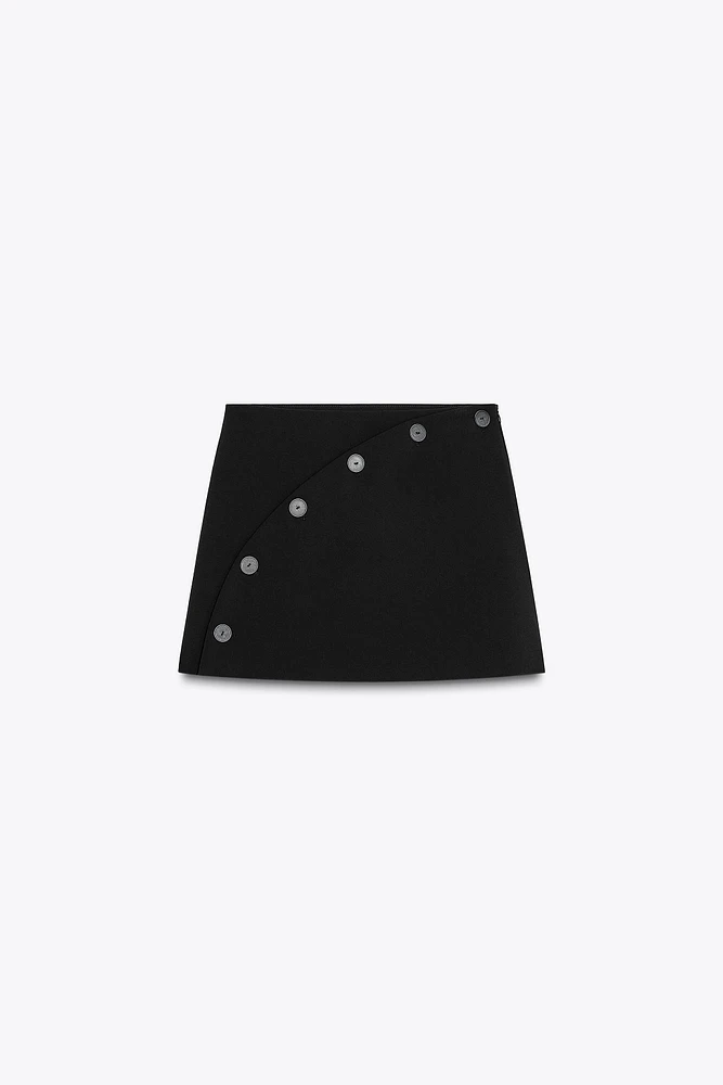 JUPE-SHORT À BOUTONS