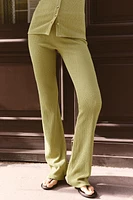 TEXTURED FLARE PANTS