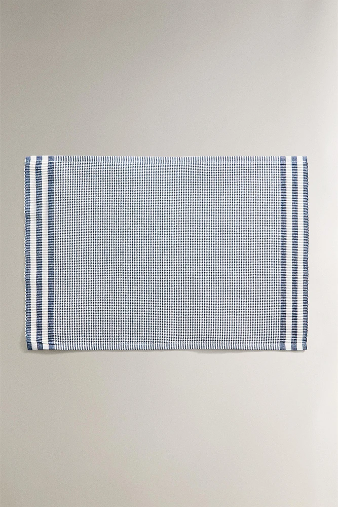 STRIPED INDIVIDUAL TABLECLOTH (PACK OF 2)
