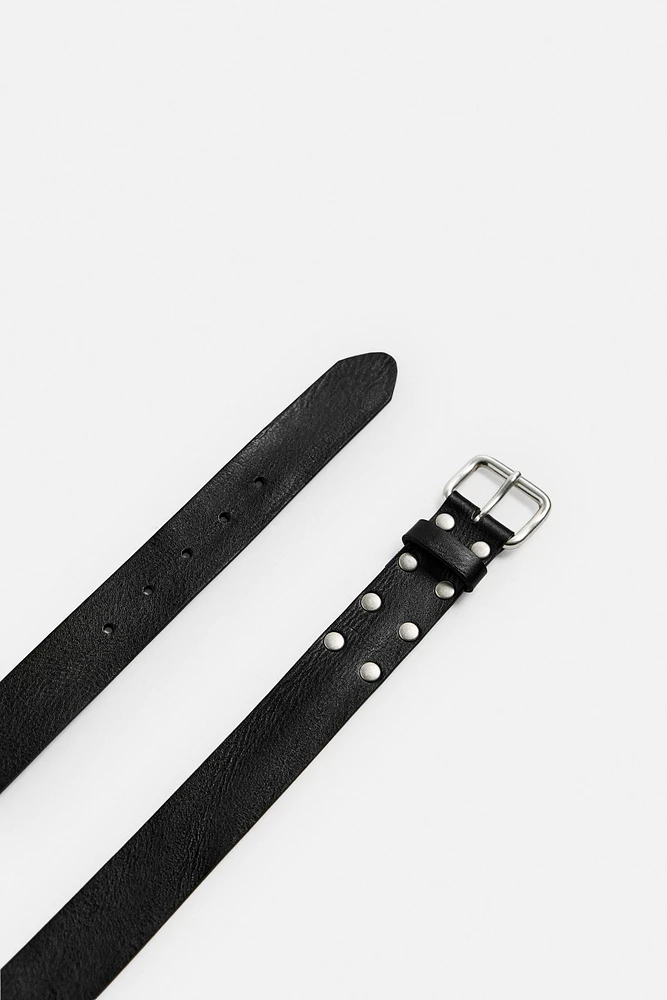 CEINTURE EN CUIR CLOUS