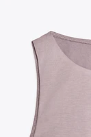 SLEEVELESS CROP TOP