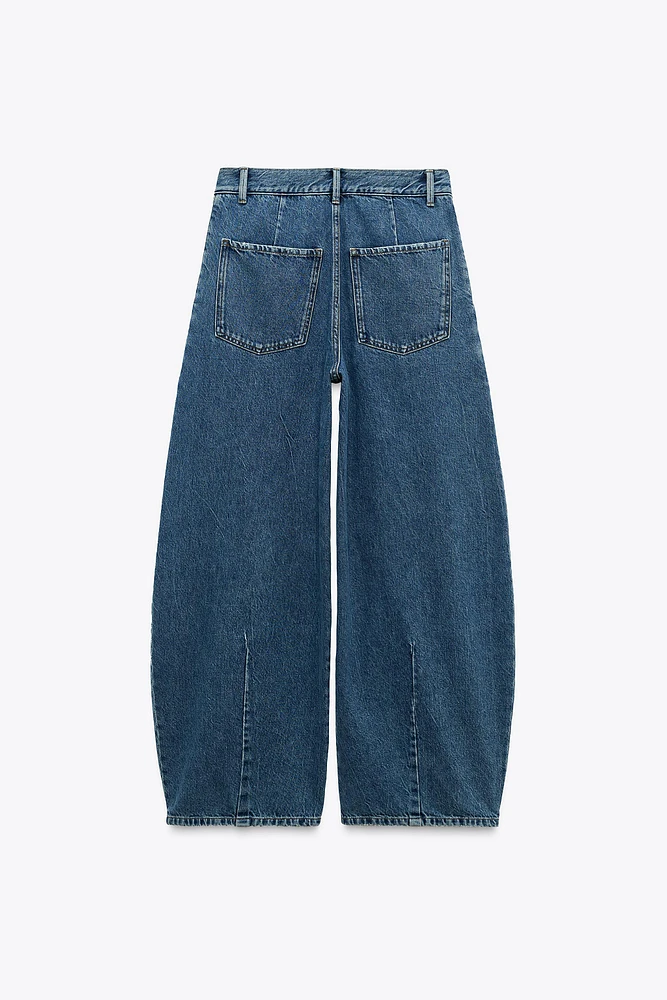 TRF LOW-RISE PLEATED JEANS