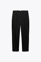 PANTS WITH A HIGH WAIST