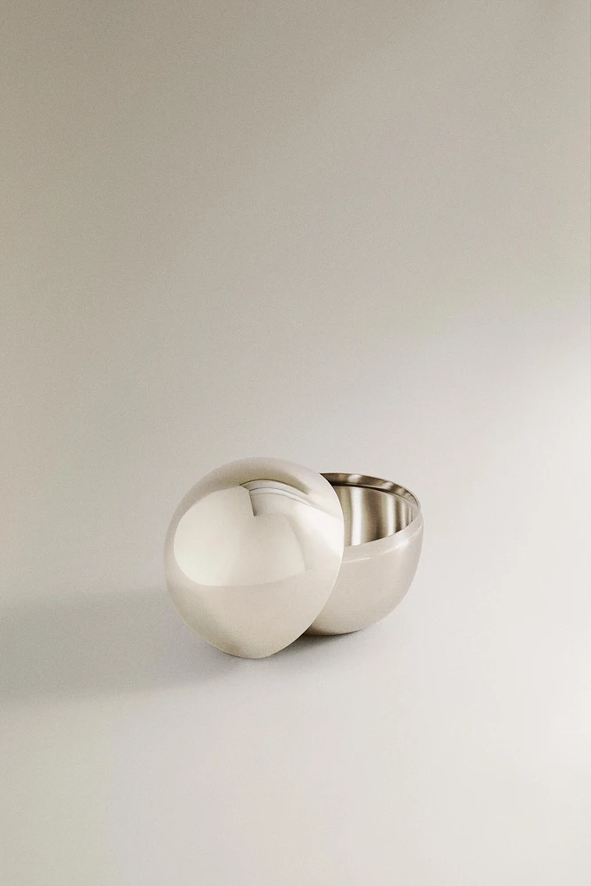 SMALL ROUND METAL BOX
