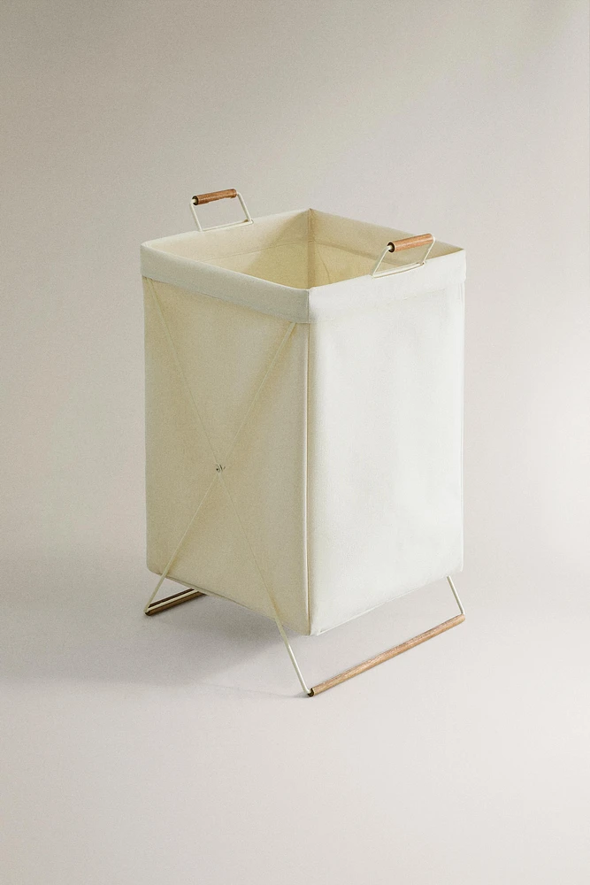 CORBEILLE À LINGE PLIABLE