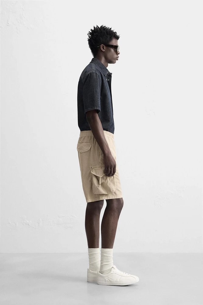 RELAXED FIT CARGO SHORTS