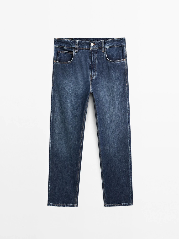 Wide-leg jeans