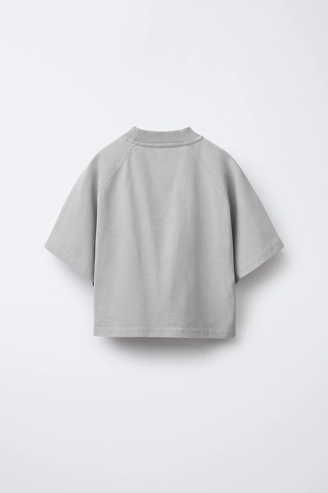 ENSEMBLE T-SHIRT ET BERMUDA TEINT EN PIÈCE