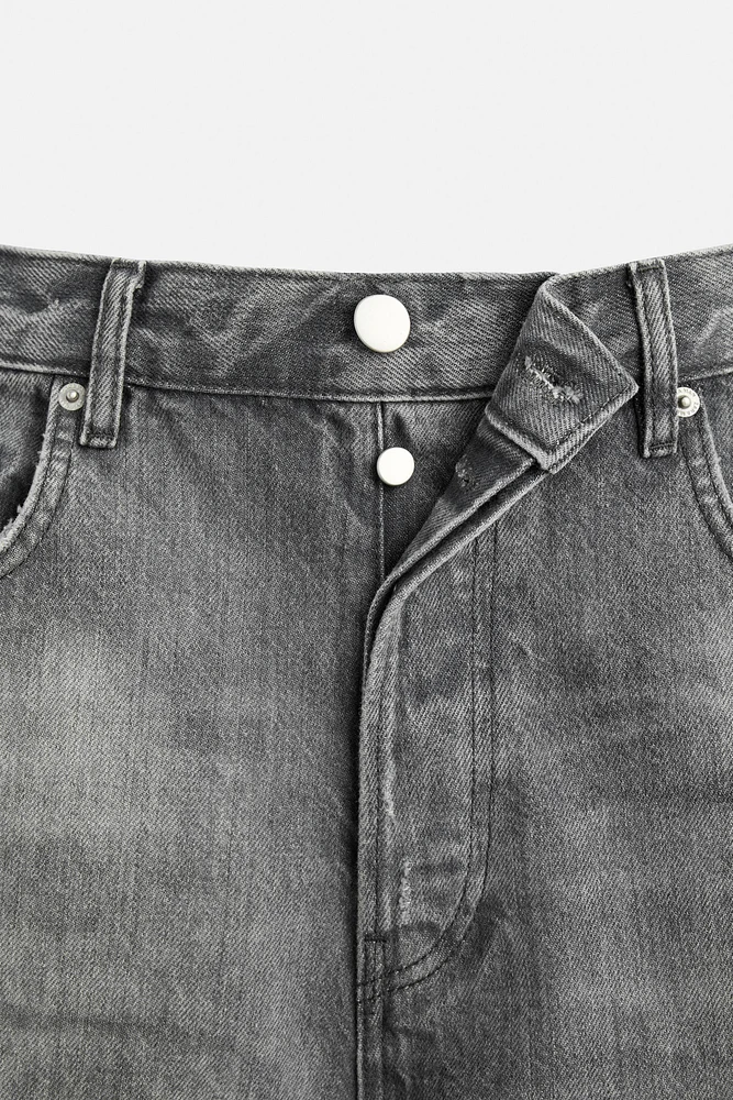 FLARED JEANS