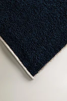 OVERLOCK COTTON BATH TOWEL