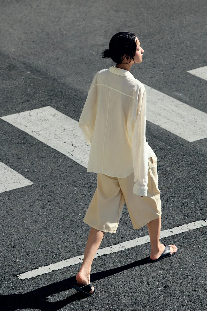 BATWING SLEEVE SHIRT