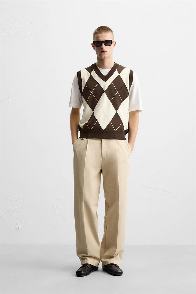 ARGYLE JACQUARD KNIT VEST