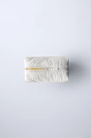 STARS PADDED TEXTURED TOILETRY BAG