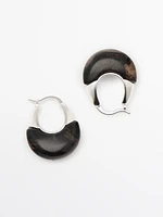 Ring earrings with natural stone
